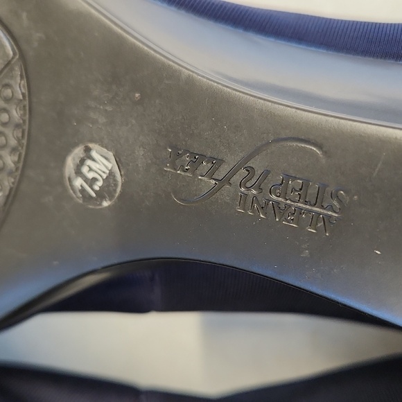 Alfani Step n Flex Navy Cloth Wedge, 2.25 inches, Vegan, 7.5 - Picture 5 of 6